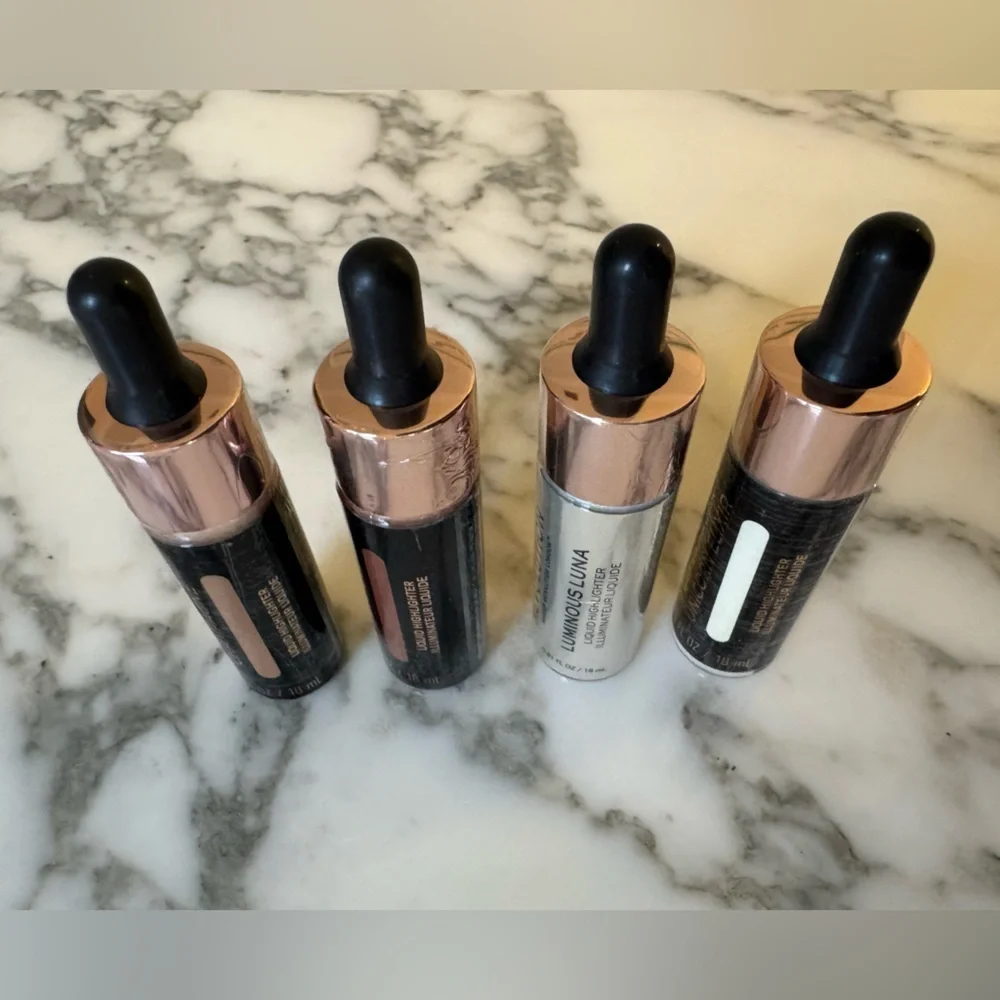 NEW! Makeup Revolution Highlighter Bundle Full Size Set 4 Vegan & Cruelty-Free